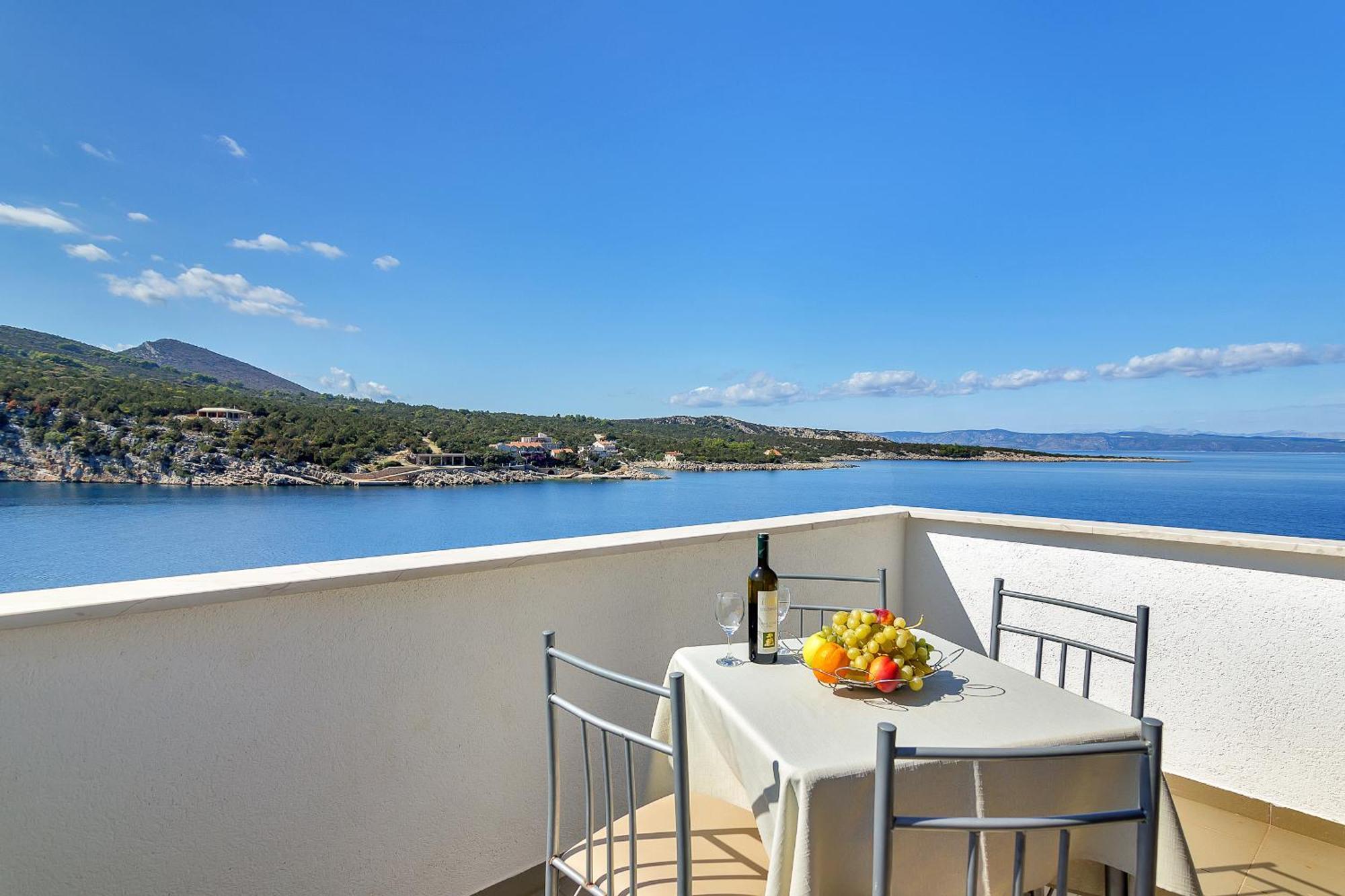 Apartmani Cico Gdinj Εξωτερικό φωτογραφία