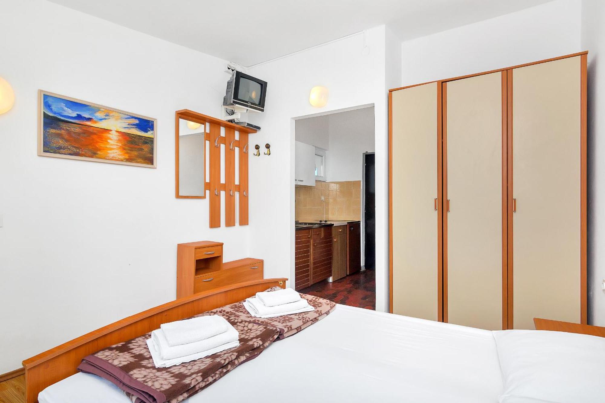 Apartmani Cico Gdinj Εξωτερικό φωτογραφία