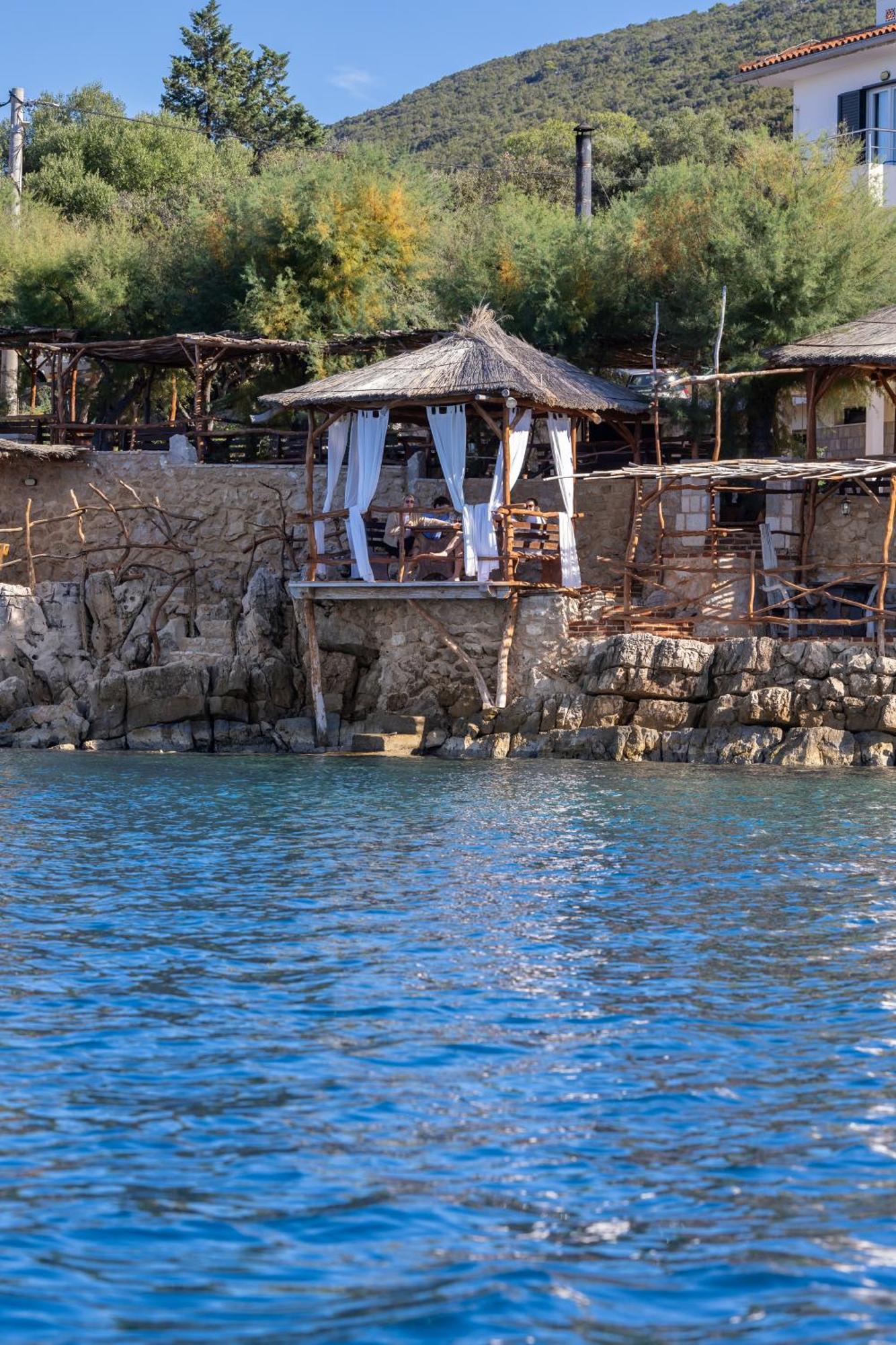 Apartmani Cico Gdinj Εξωτερικό φωτογραφία