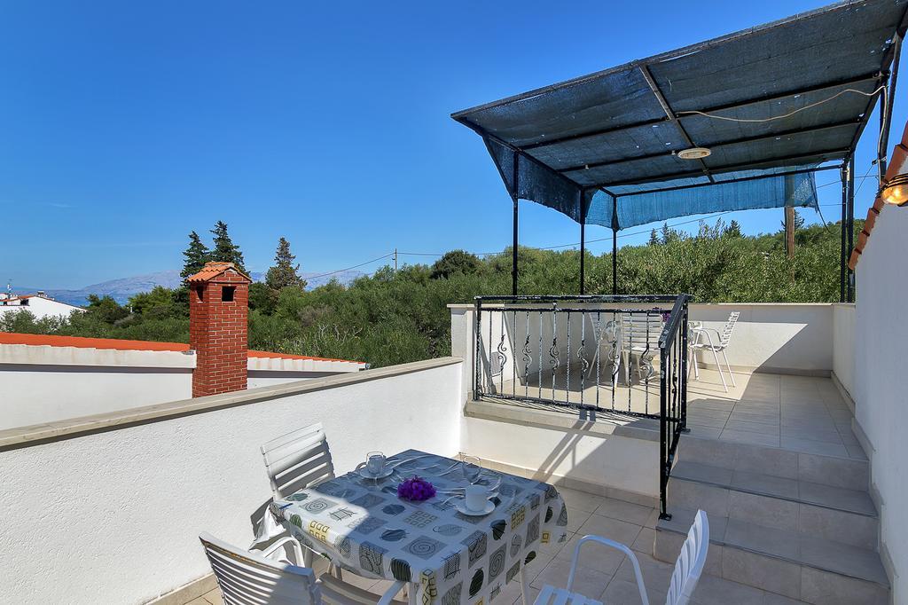 Apartmani Cico Gdinj Εξωτερικό φωτογραφία