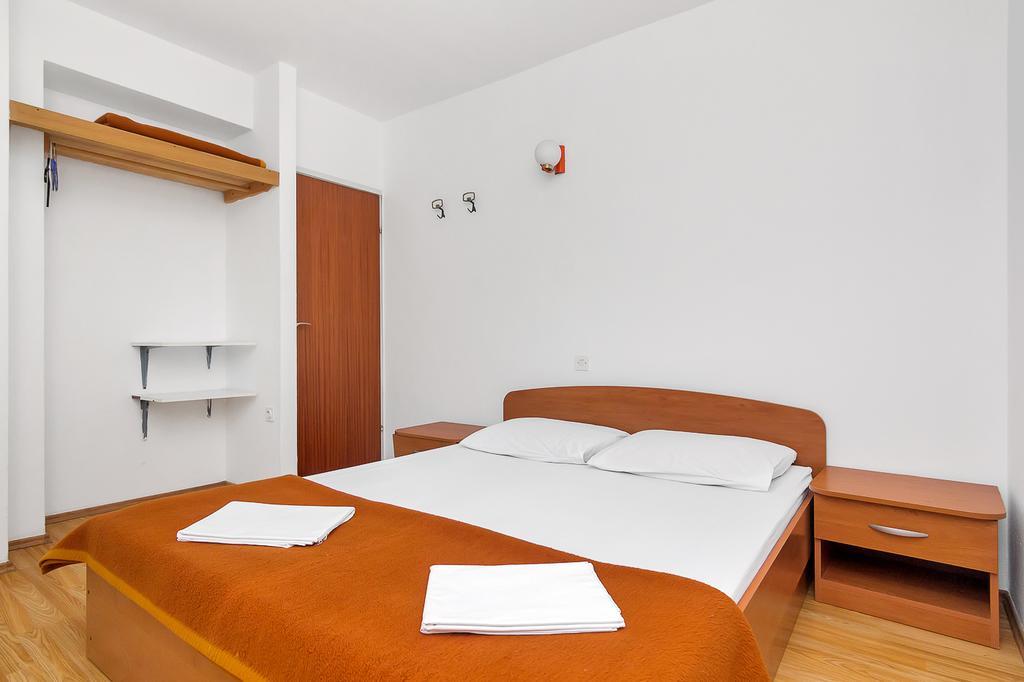 Apartmani Cico Gdinj Εξωτερικό φωτογραφία