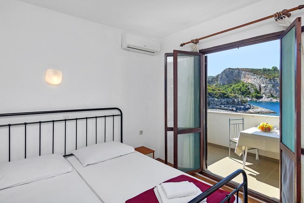 Apartmani Cico Gdinj Εξωτερικό φωτογραφία